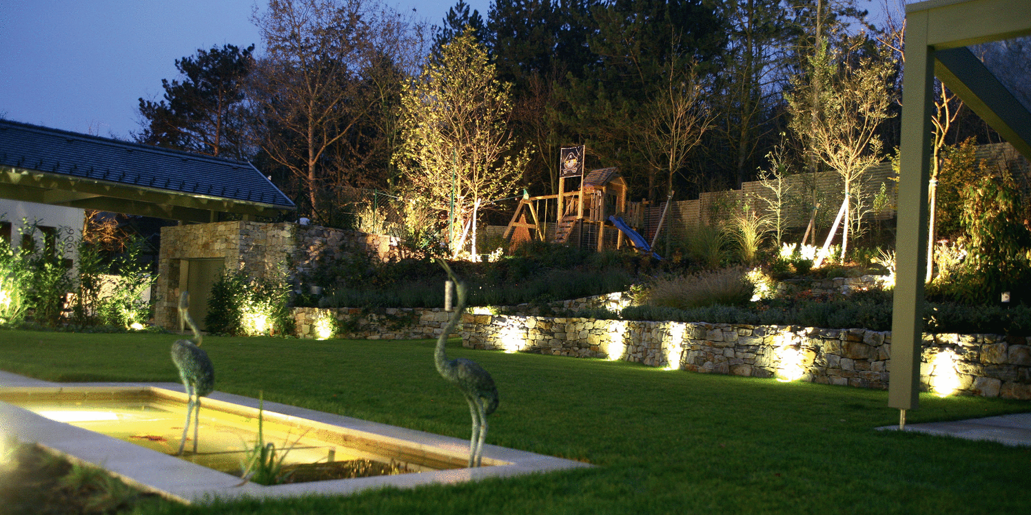 éclairages LED de jardin
