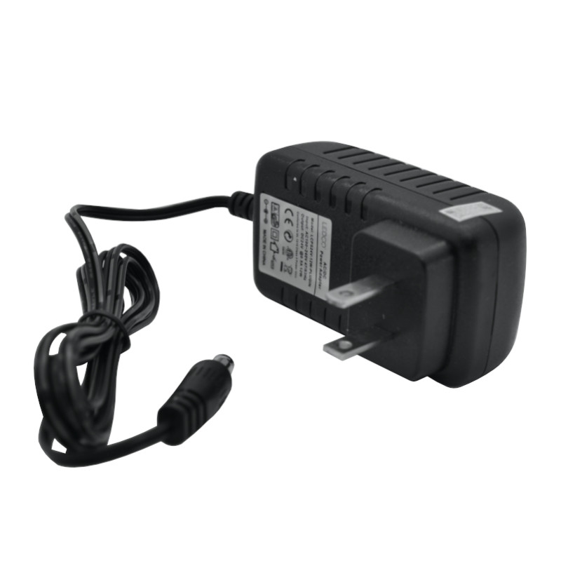 NON-DIMMABLE POWER SUPPLY - 12W (PLUG-IN)